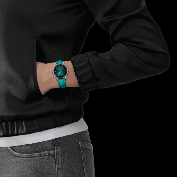 Tissot T1432101709100