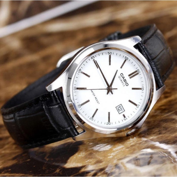 Casio MTP-1183E-7ADF
